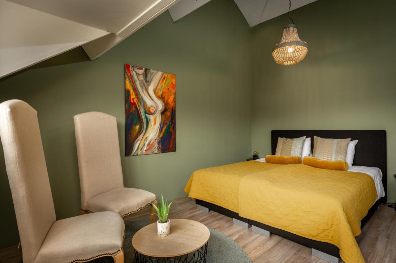 Castle View 2 Bed & Breakfast Valkenburg aan de Geul Екстериор снимка